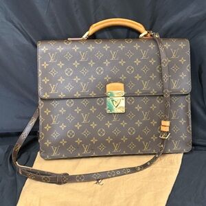 Louis Vuitton Monogram Serviette Conseiller Briefcase w/ strap & dust bag